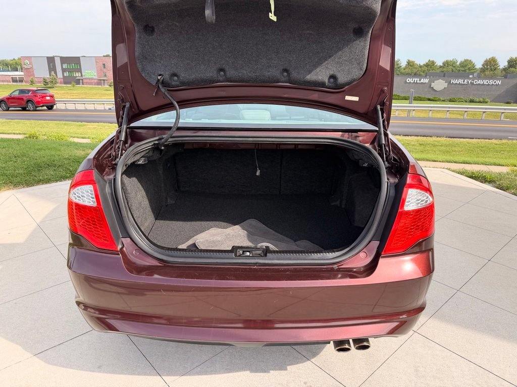 Used 2012 Ford Fusion S FWD image 27