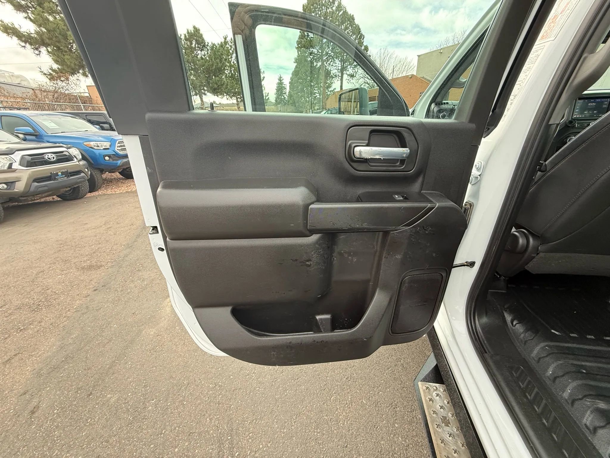 Used 2022 Chevrolet Silverado 3500 W/T w/ WT Fleet Convenience Package image 25