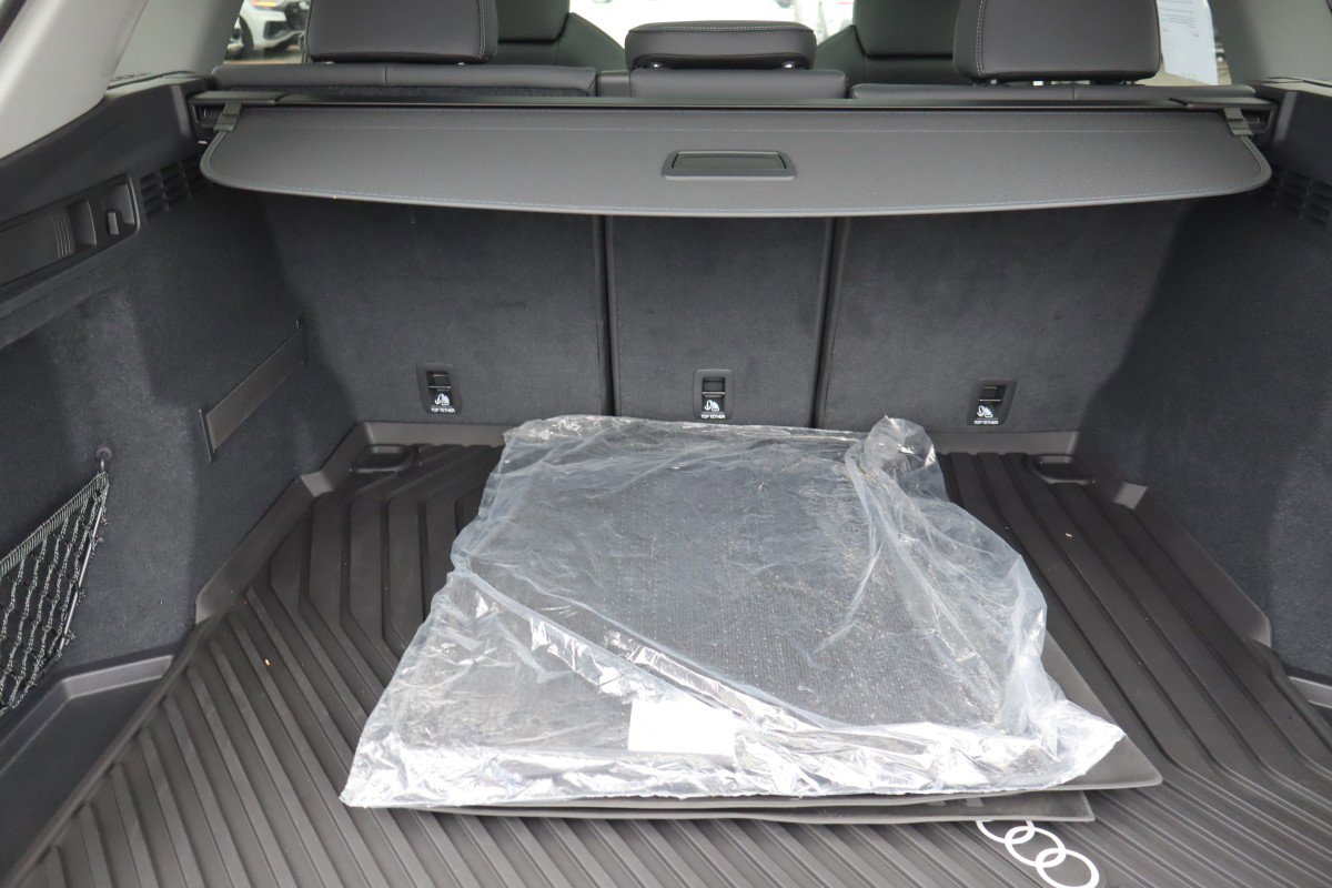 Used 2025 Audi Q5 Premium Plus w/ Premium Plus image 23