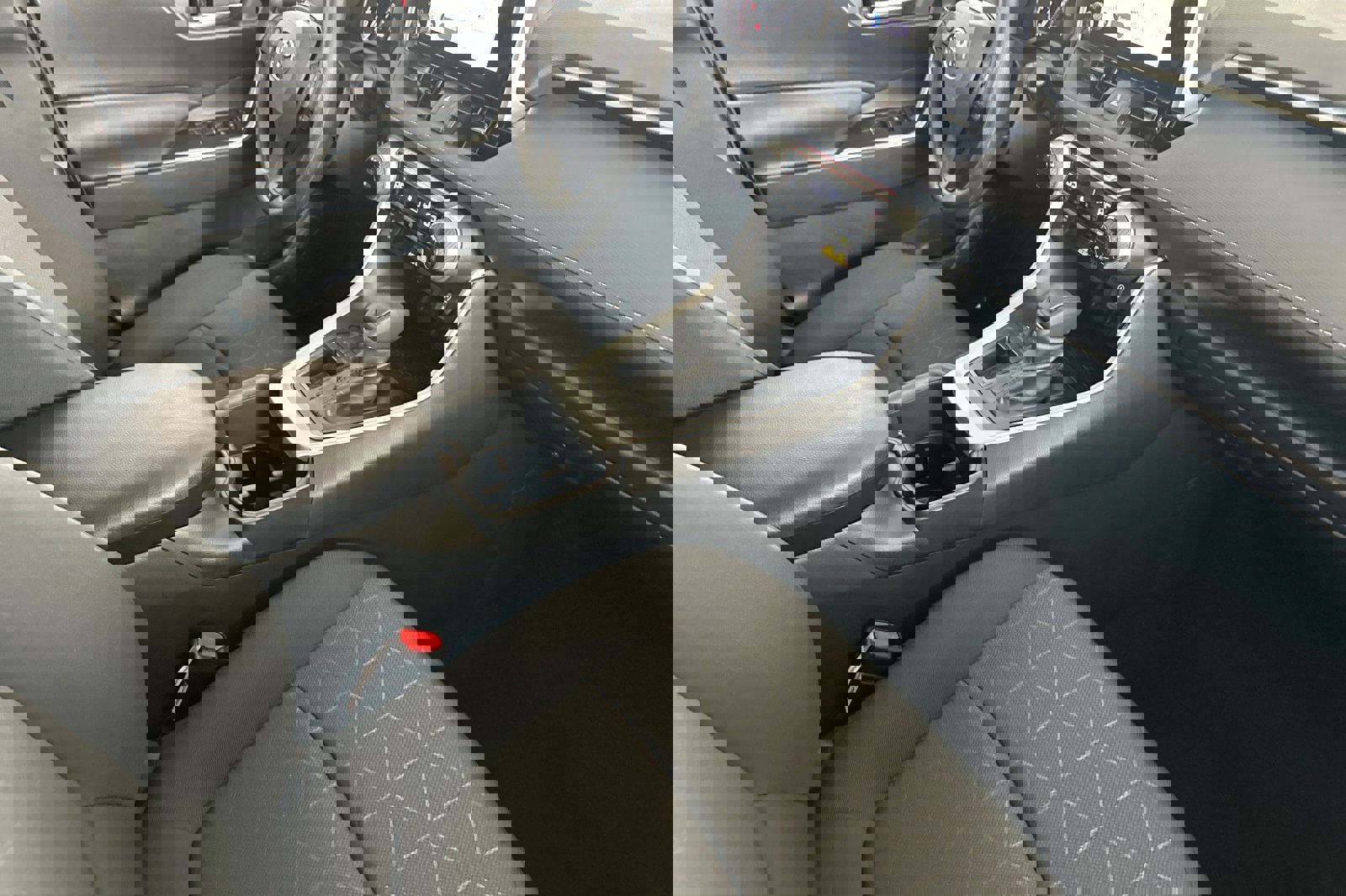 New 2025 Toyota RAV4 XLE image 18