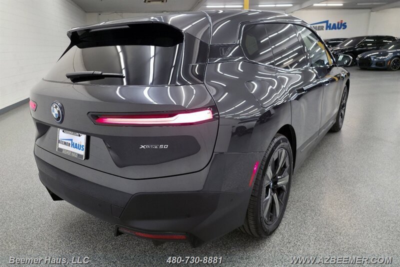 Used 2023 BMW iX xDrive50 w/ Convenience Package AWD/4WD image 6