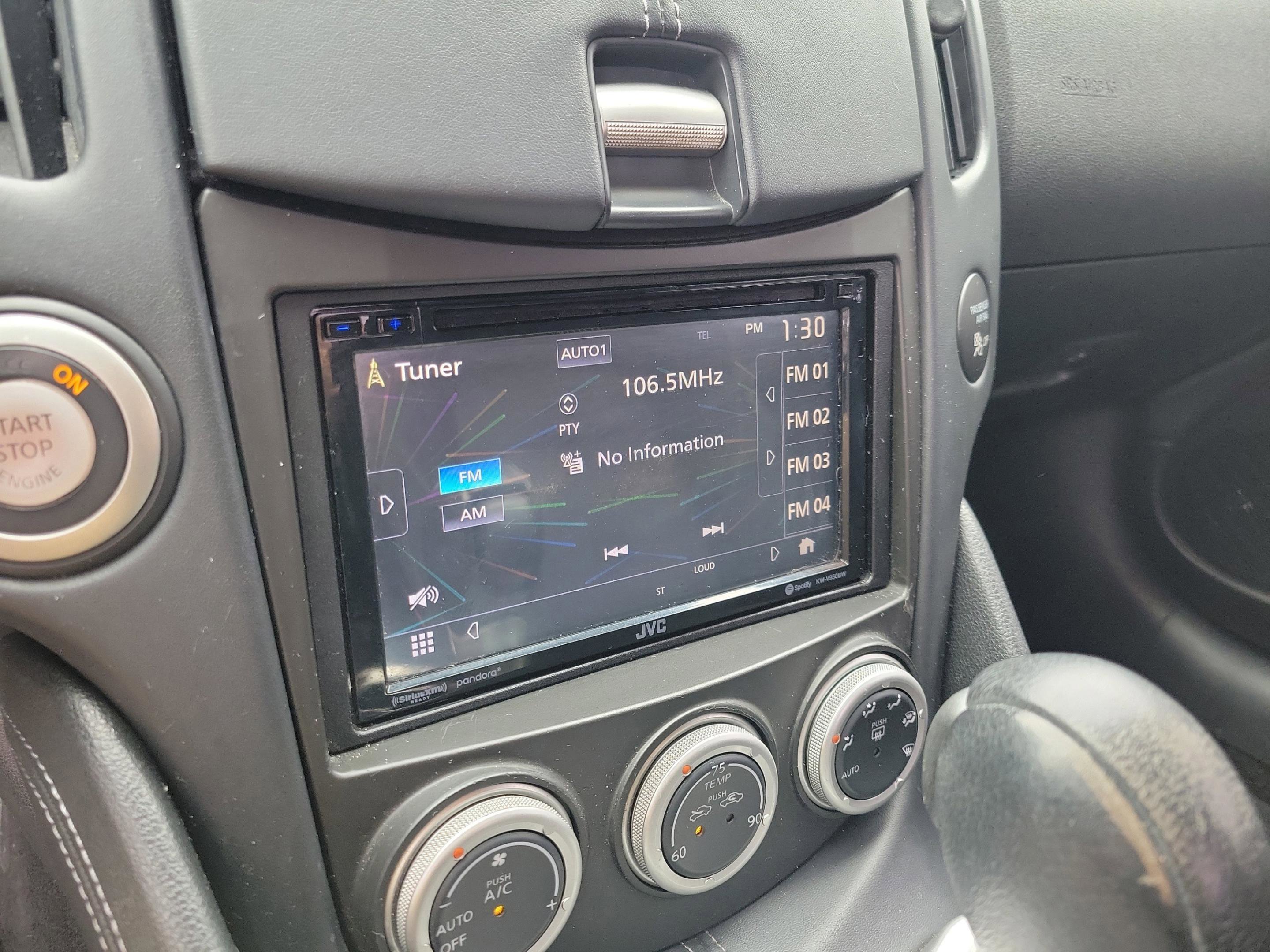 Used 2015 Nissan 370Z Coupe image 19