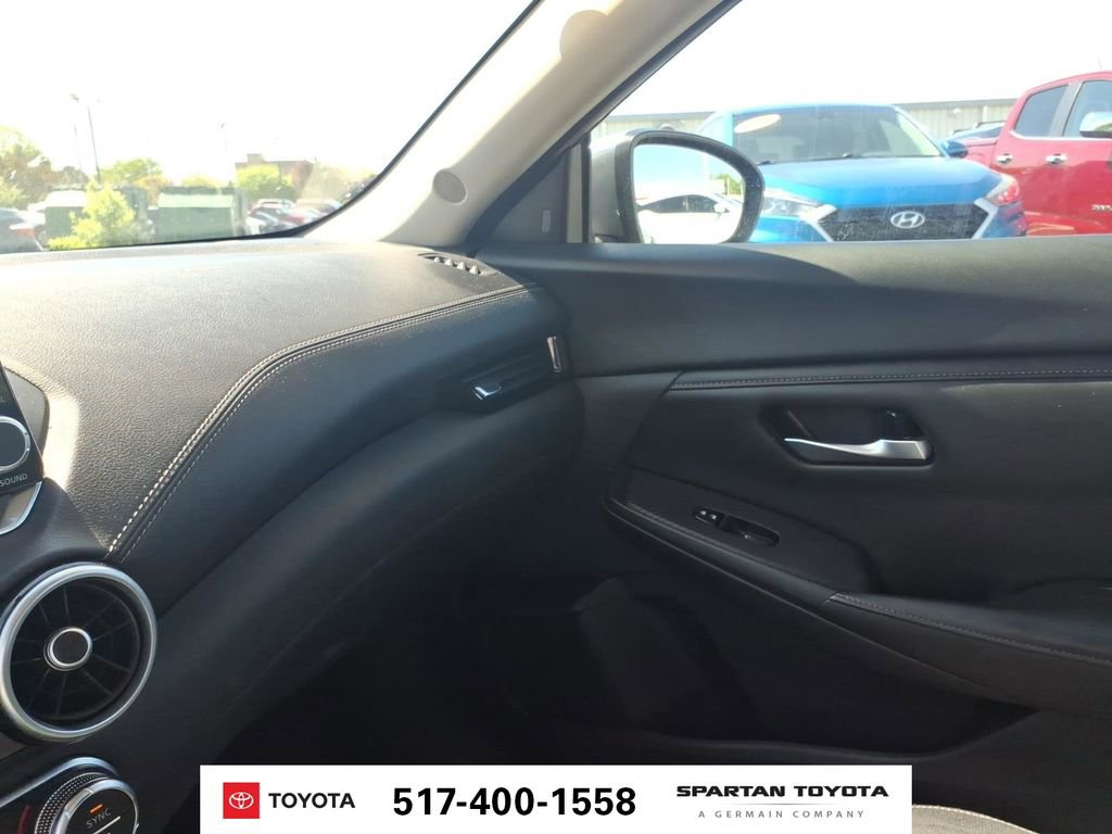 Used 2021 Nissan Sentra SV FWD image 23