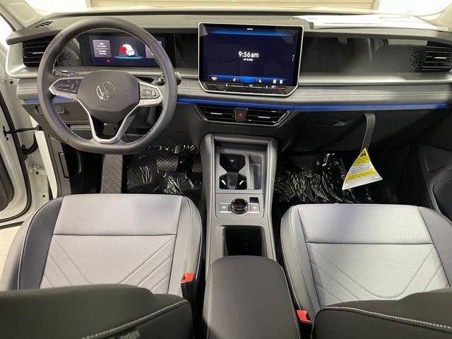 New 2026 Volkswagen Tiguan SE AWD/4WD image 16