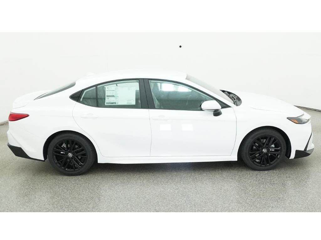 New 2026 Toyota Camry SE FWD image 11