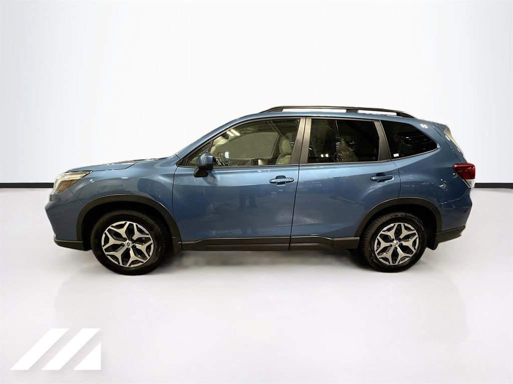 Used 2019 Subaru Forester Premium w/ All-Weather Package AWD/4WD image 8