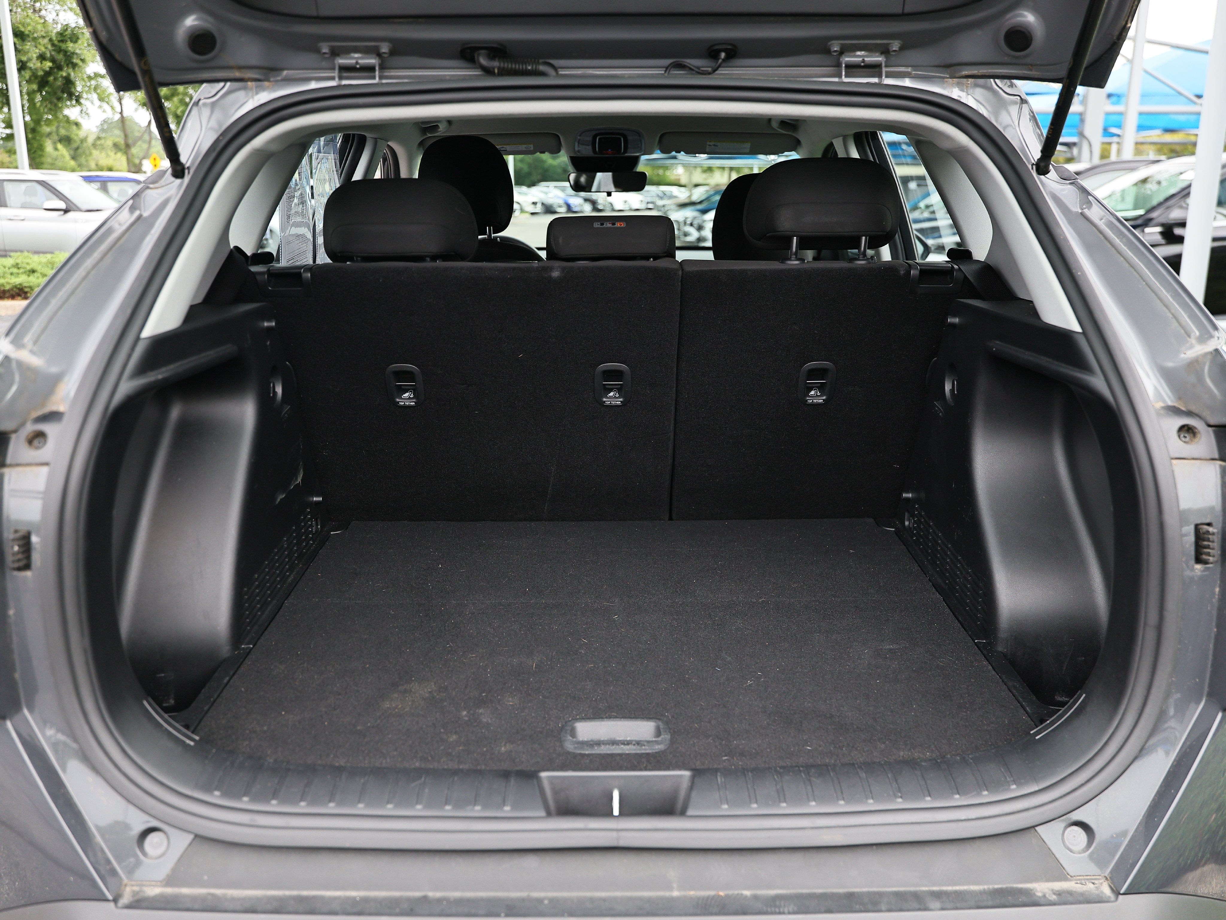 Used 2024 Hyundai Kona SE FWD image 28