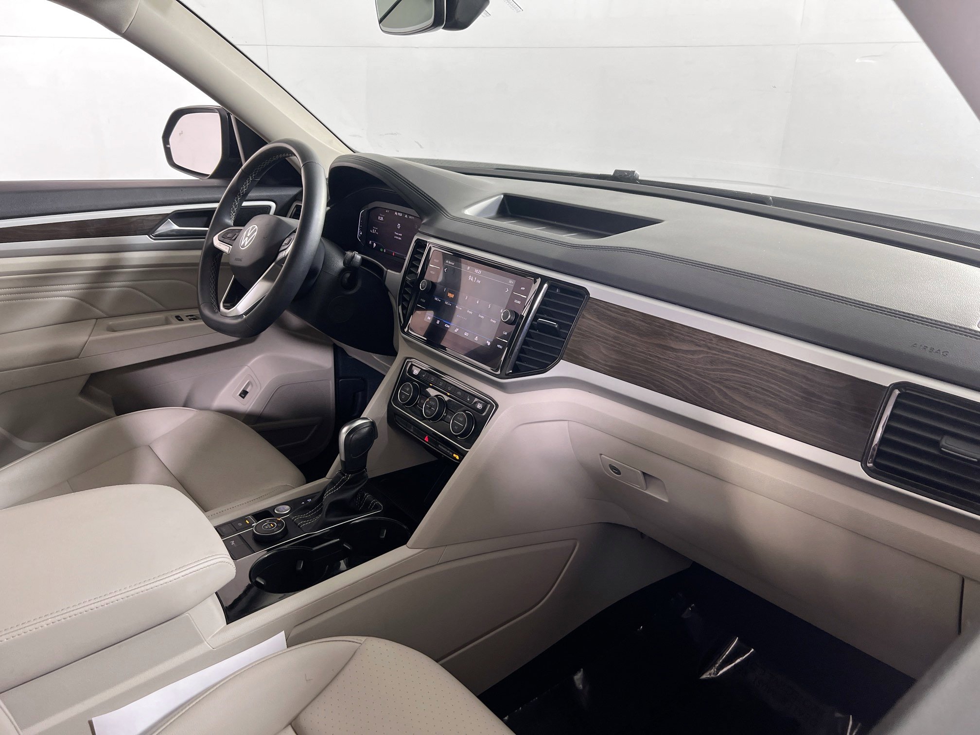 Used 2022 Volkswagen Atlas SE AWD/4WD image 28