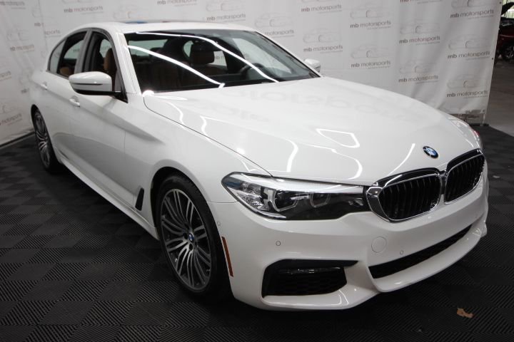 Used 2018 BMW 540i xDrive image 9