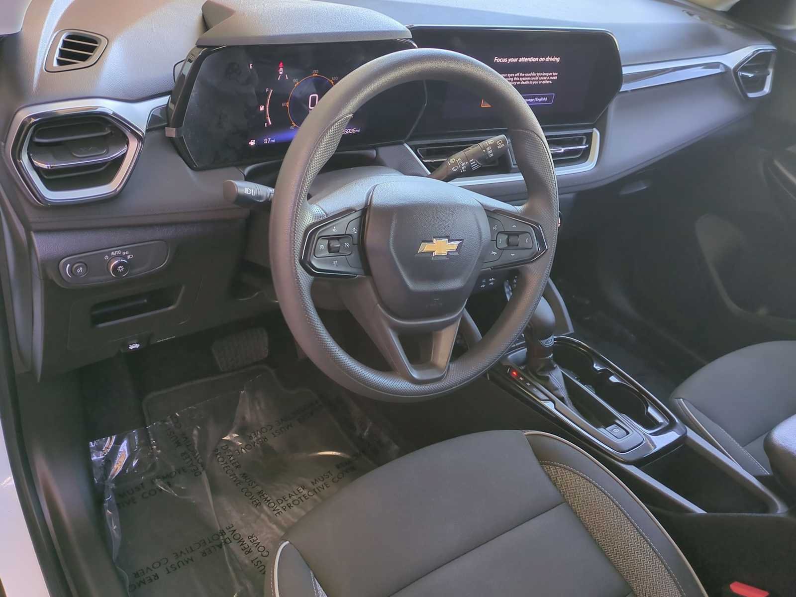 Used 2024 Chevrolet TrailBlazer LS FWD image 12