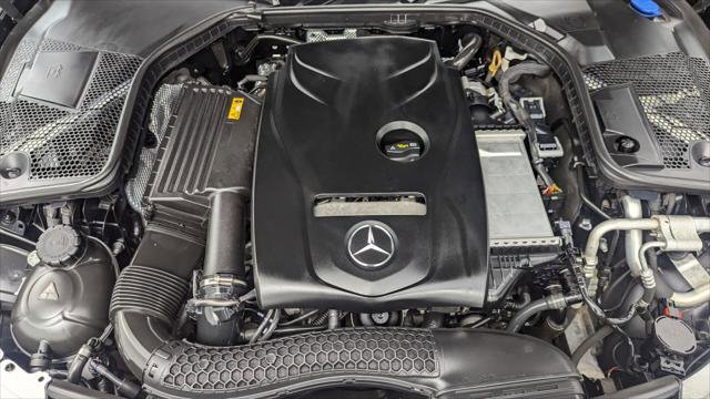 Used 2018 Mercedes-Benz C 300 Sedan w/ AMG Line image 34