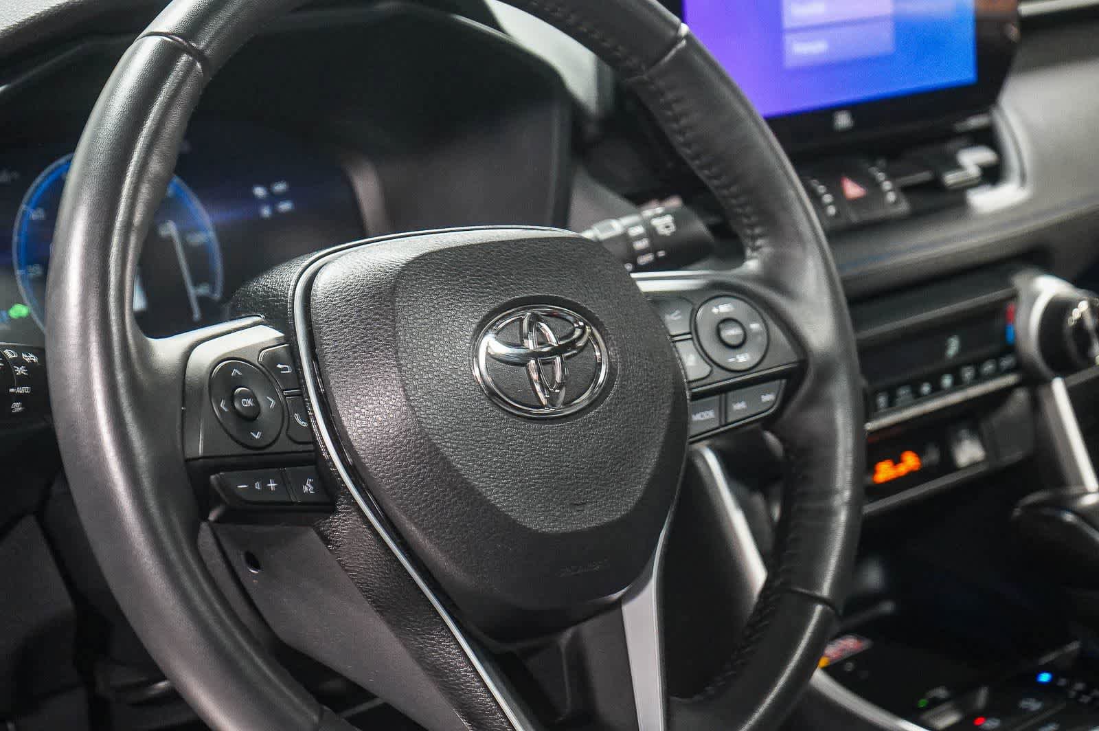 Used 2024 Toyota RAV4 XSE w/ Advanced Technology Package image 22