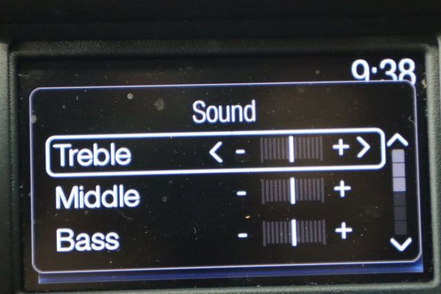 Used 2017 Ford Edge SE image 30