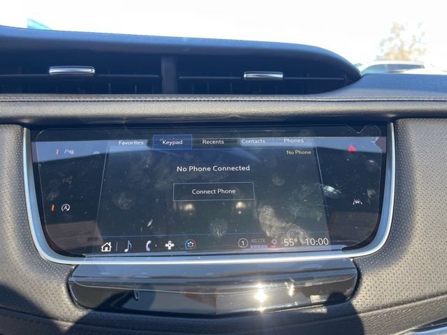 New 2025 Cadillac XT6 Luxury image 26