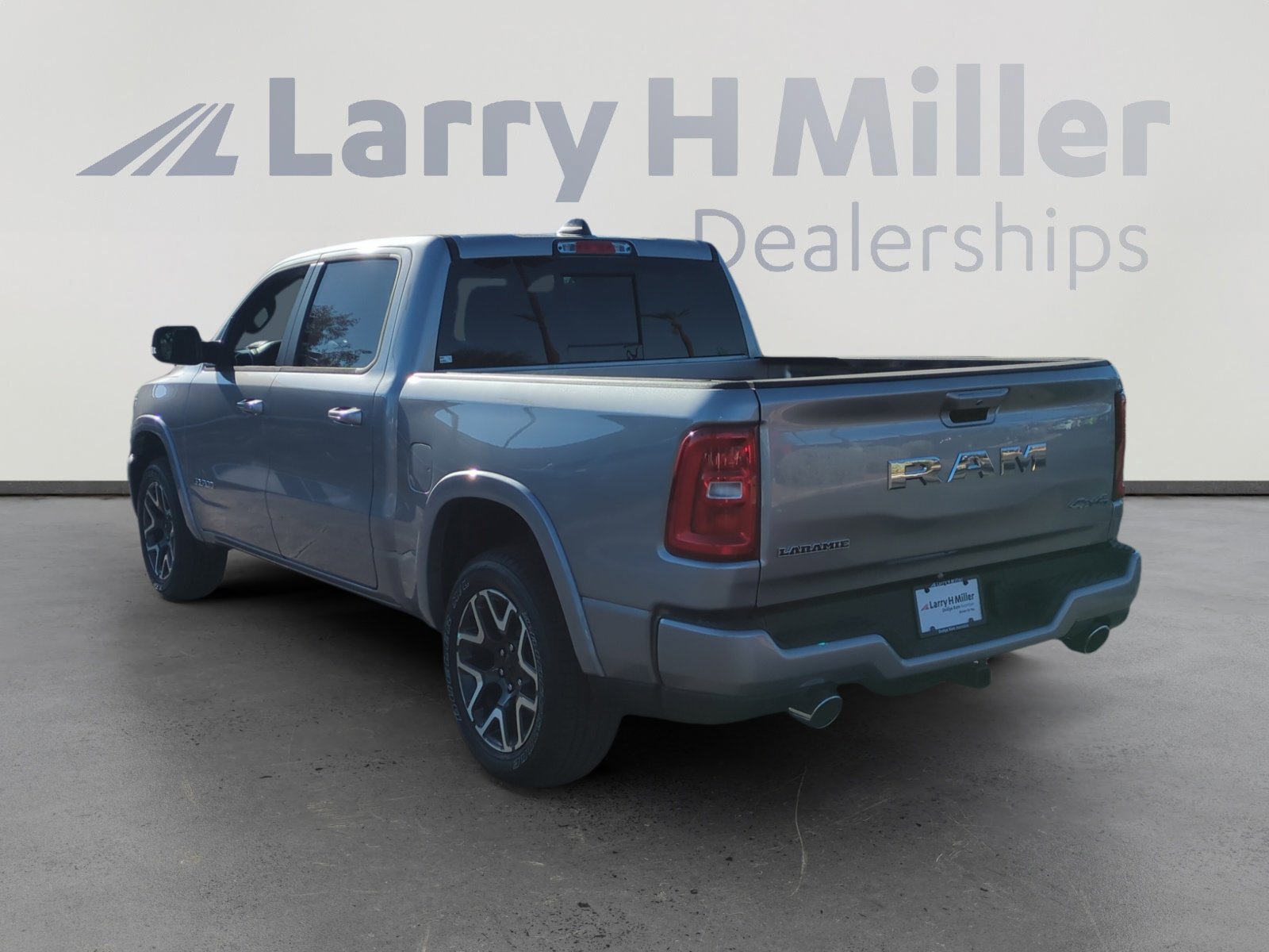 New 2026 RAM 1500 Laramie image 3