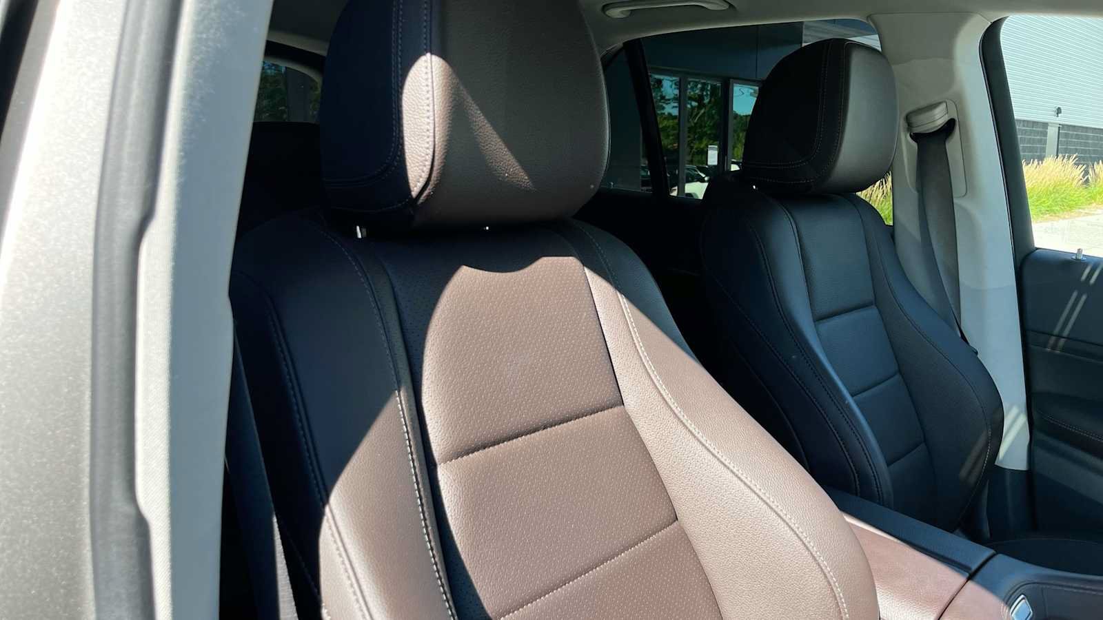 Certified 2020 Mercedes-Benz GLE 350 4MATIC image 38