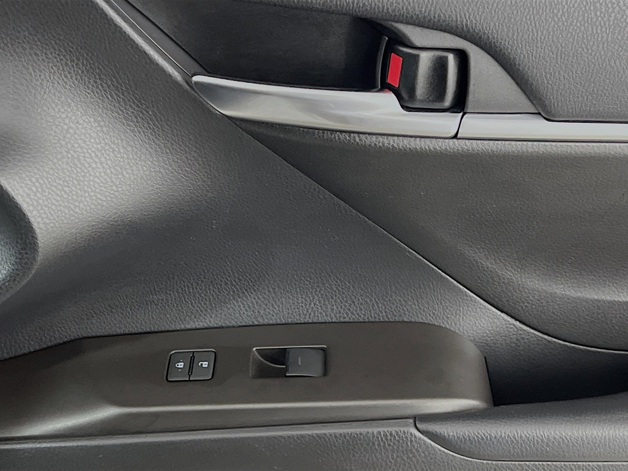 Used 2023 Toyota Camry LE FWD image 31