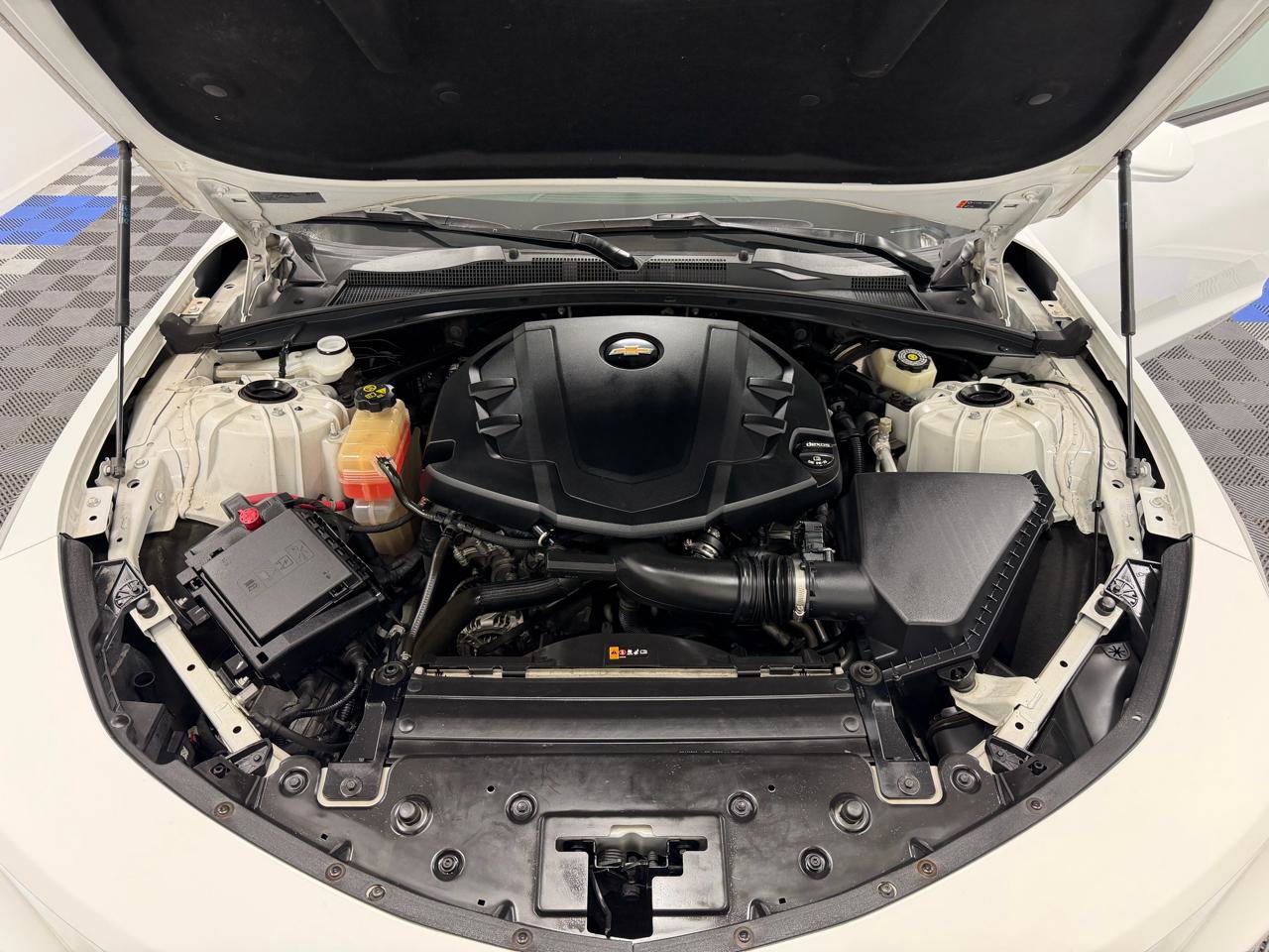 Used 2017 Chevrolet Camaro LT w/ RS Package image 30