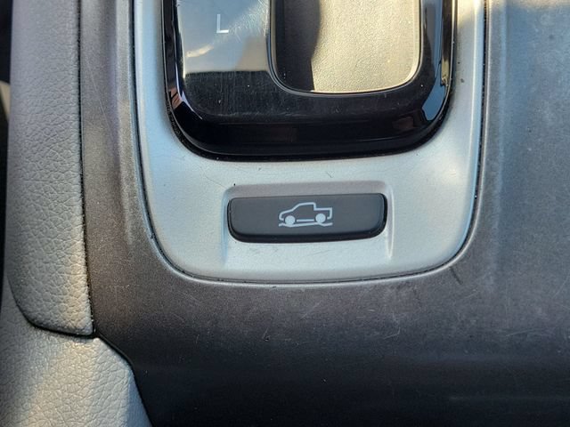 Used 2017 Honda Ridgeline RTL-T image 35