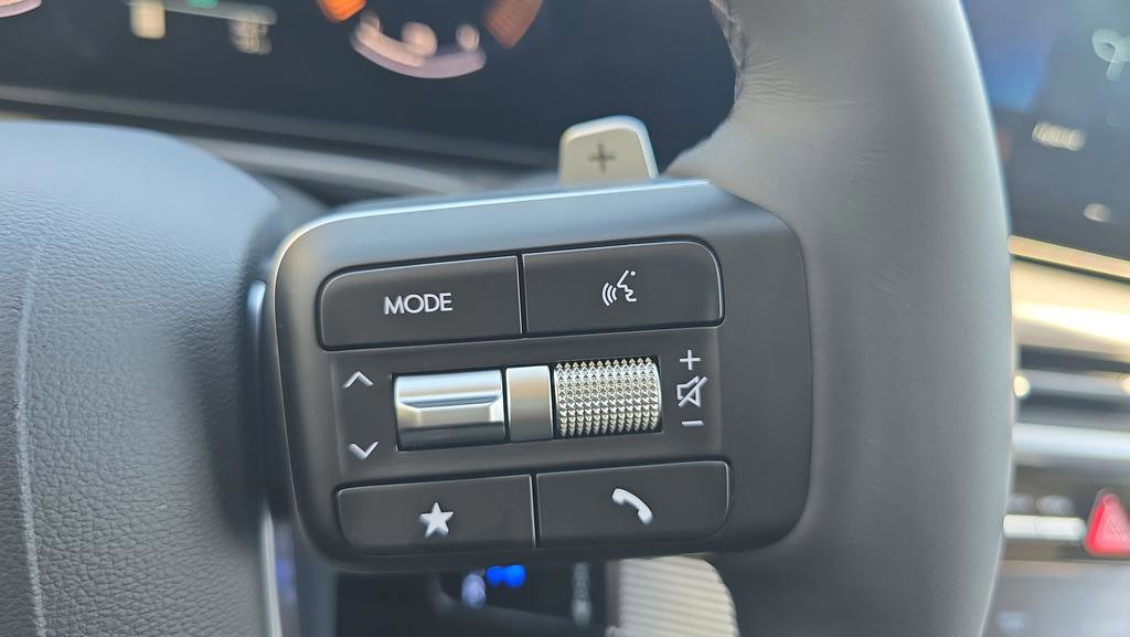 New 2026 Hyundai Santa Fe SE AWD/4WD image 25