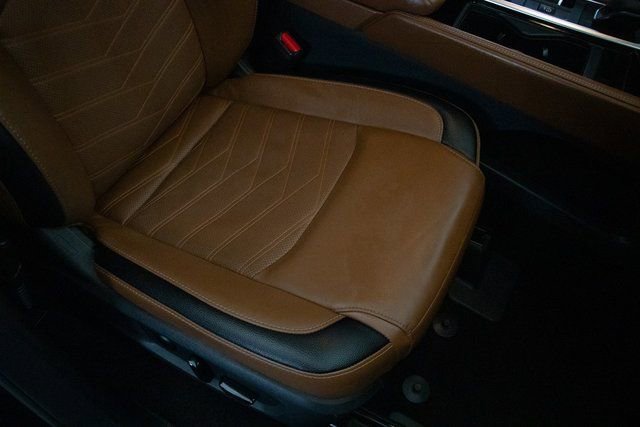 Used 2023 Nissan Pathfinder Platinum w/ Lighting Package (N93) image 17