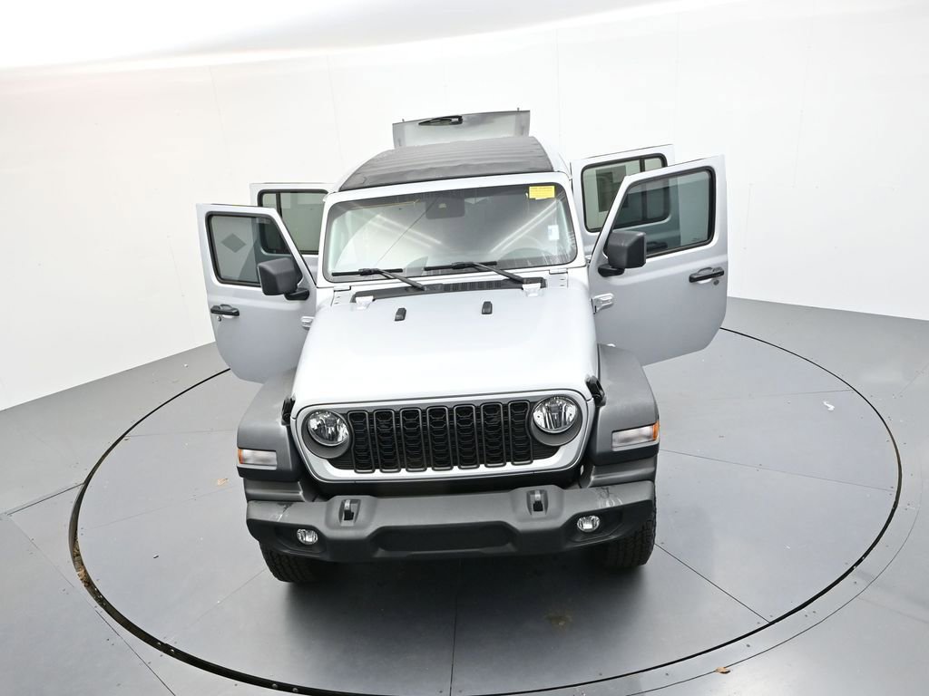 Used 2024 Jeep Wrangler Sport S image 40