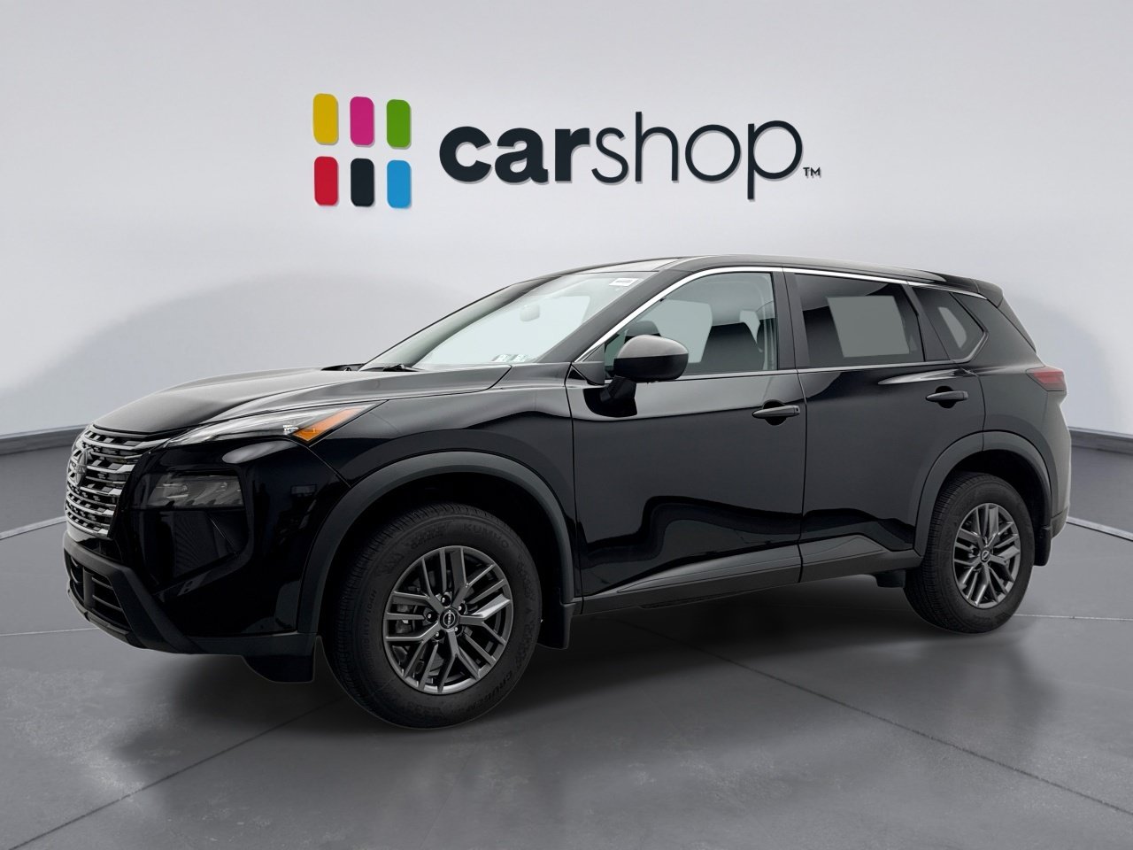 Used 2025 Nissan Rogue S AWD/4WD image 1