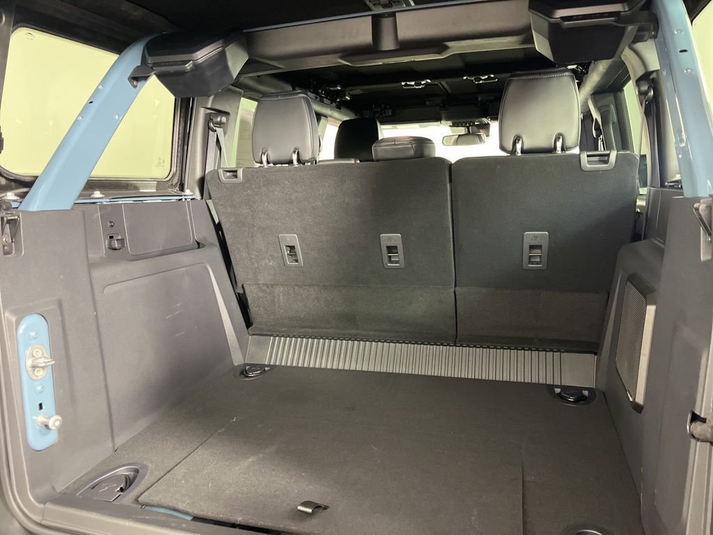 Used 2023 Ford Bronco Wildtrak image 8