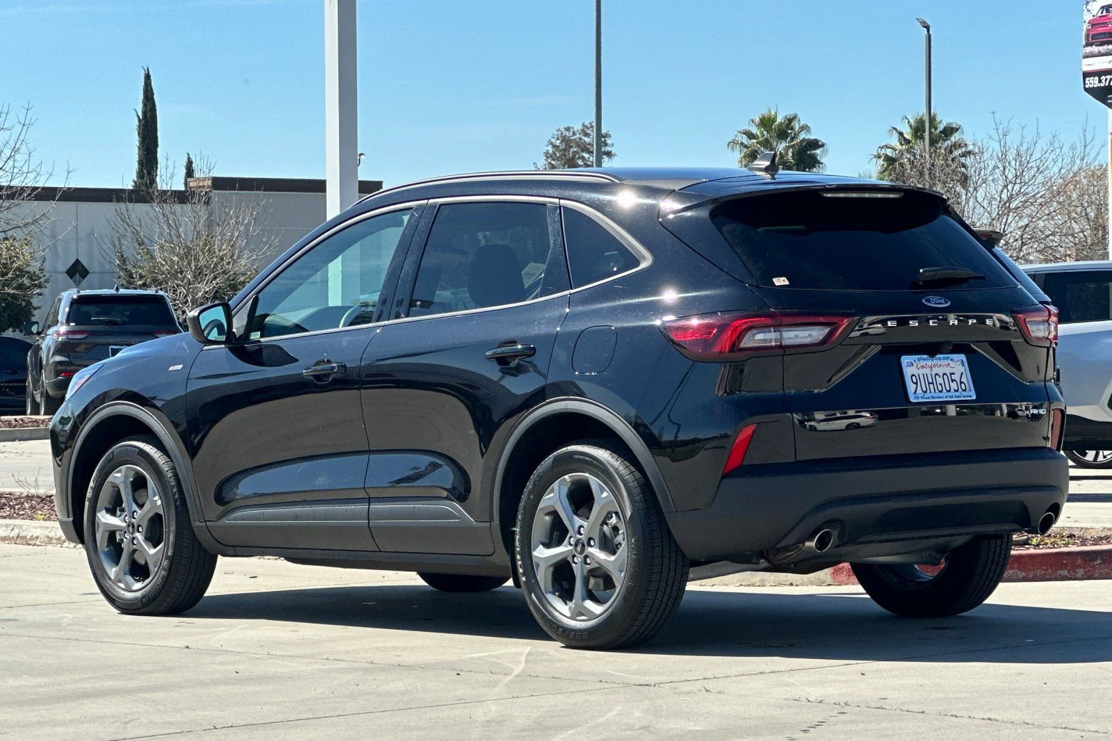 Used 2025 Ford Escape ST-Line image 4