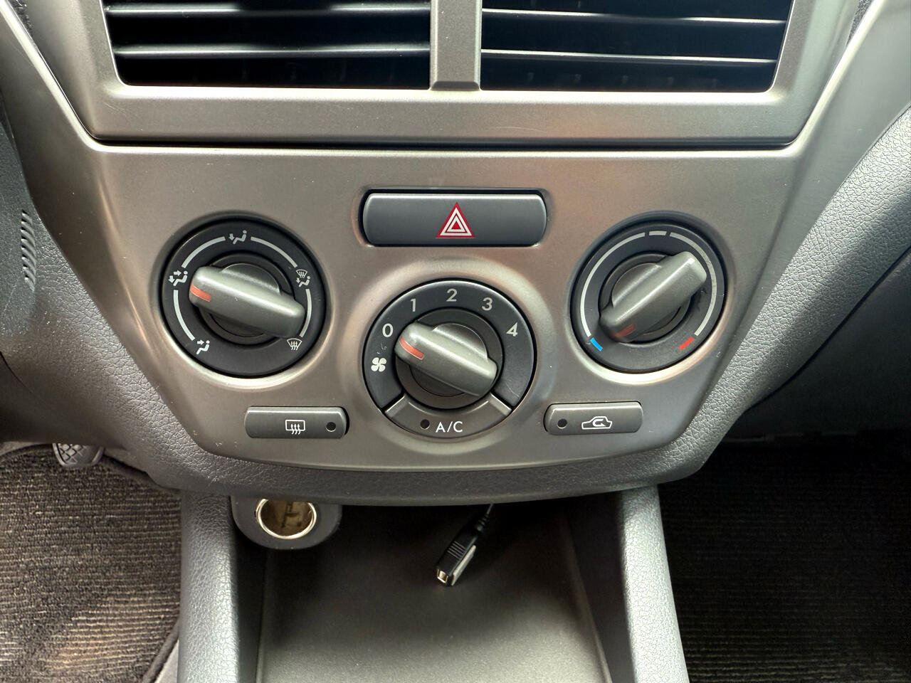 Used 2008 Subaru Impreza Outback Sport w/ Popular Equipment Group 3B image 28