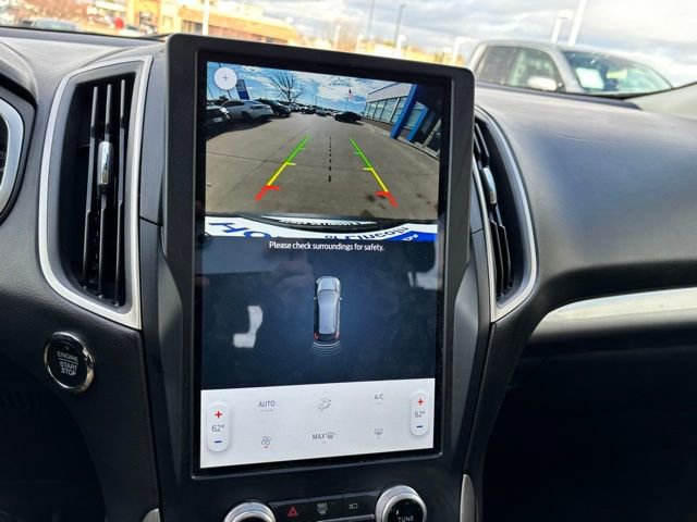 Used 2021 Ford Edge SE image 18