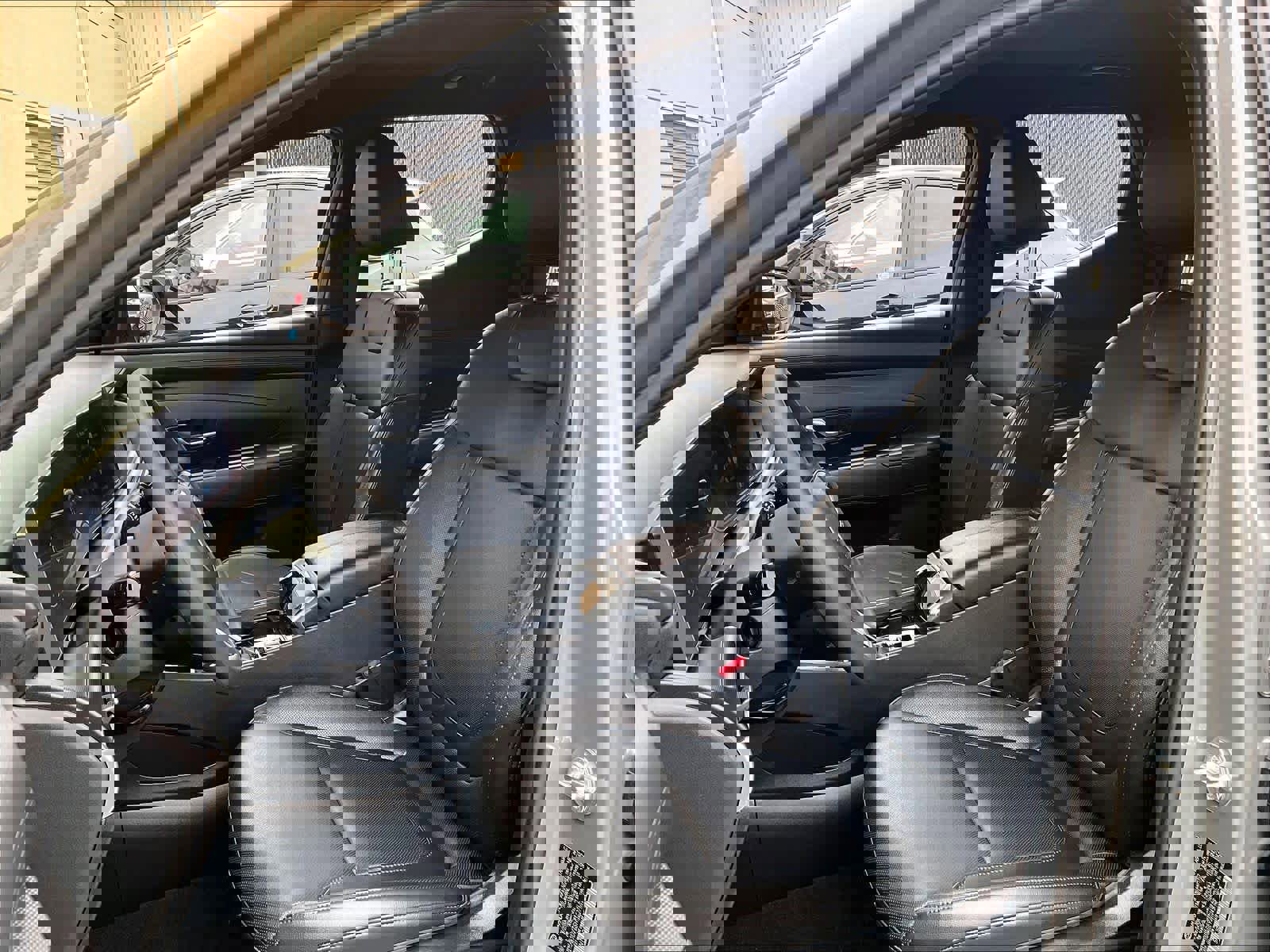 Certified 2025 Hyundai Santa Cruz SEL image 11