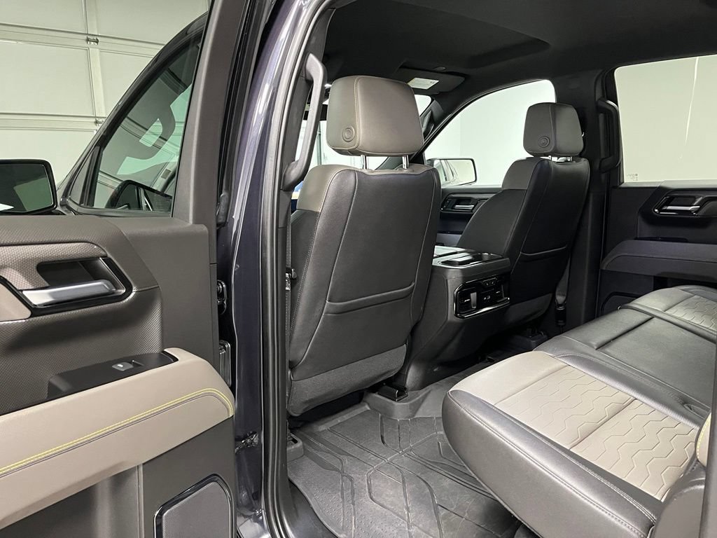 Used 2023 Chevrolet Silverado 1500 ZR2 AWD/4WD image 44
