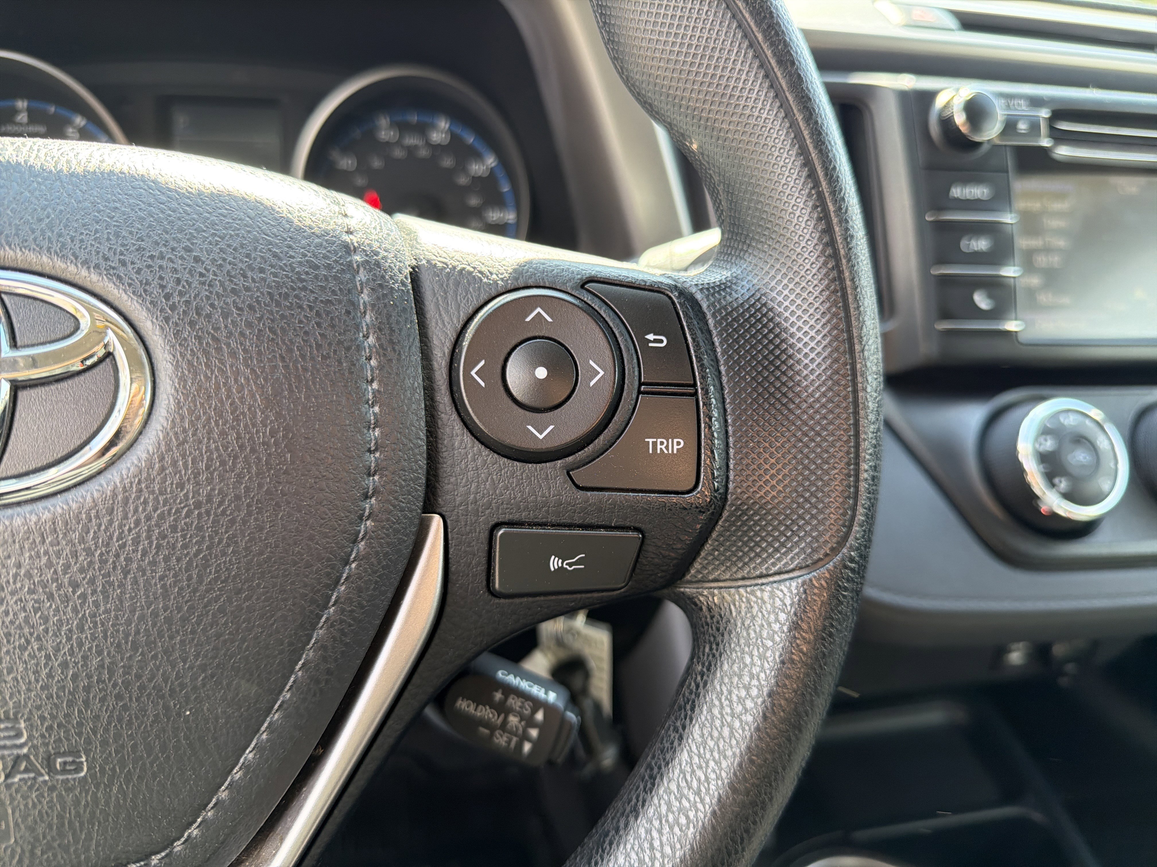 Used 2017 Toyota RAV4 LE w/ All Weather Liner Package image 30