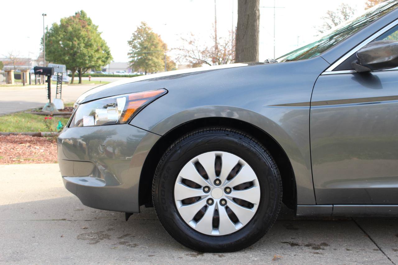 Used 2009 Honda Accord LX image 38