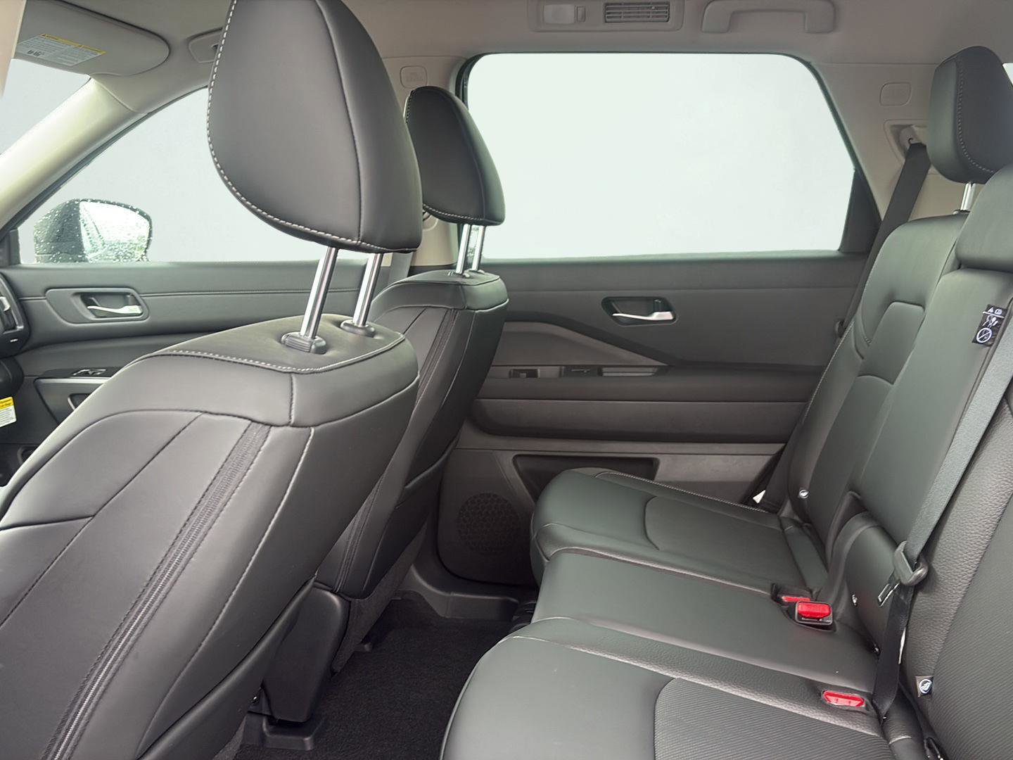 New 2026 Nissan Pathfinder SL AWD/4WD image 23