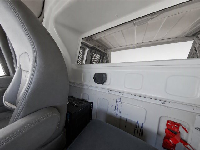 Used 2014 Chevrolet Express 2500 RWD image 13