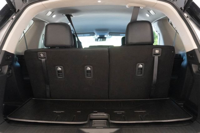 Used 2025 Honda Pilot EX-L image 13