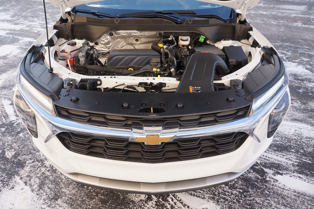 New 2026 Chevrolet Trax LT w/ Driver Confidence Package image 25