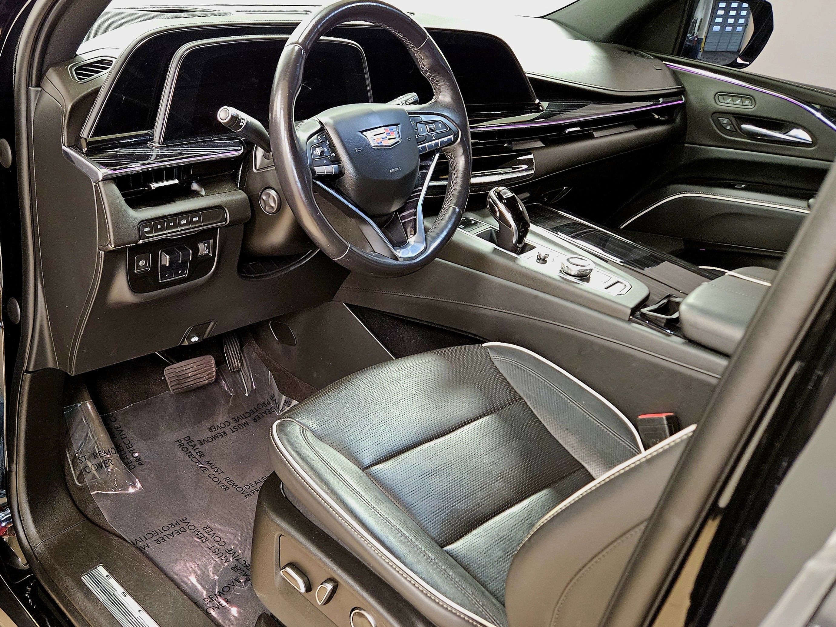 Used 2022 Cadillac Escalade ESV Sport AWD/4WD image 47