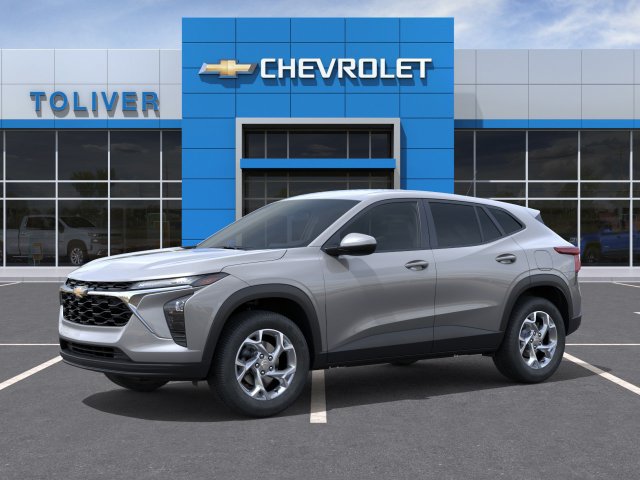 New 2026 Chevrolet Trax LS w/ LS Convenience Package FWD image 2
