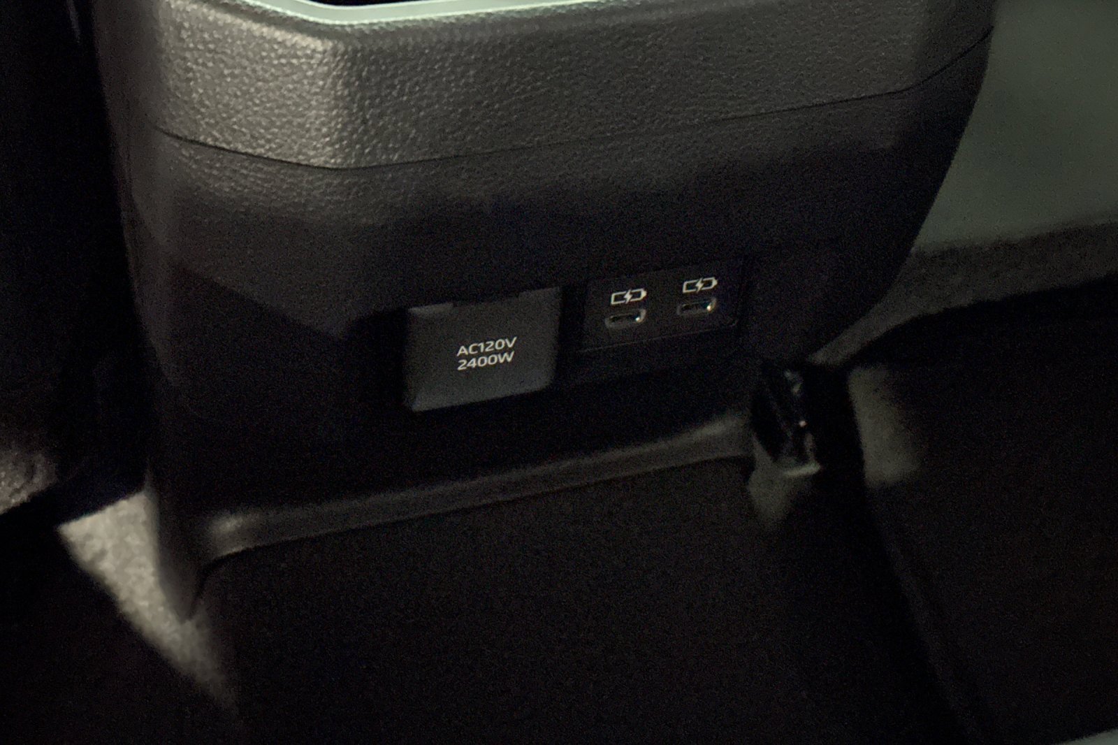 New 2025 Toyota Tacoma Trailhunter image 14