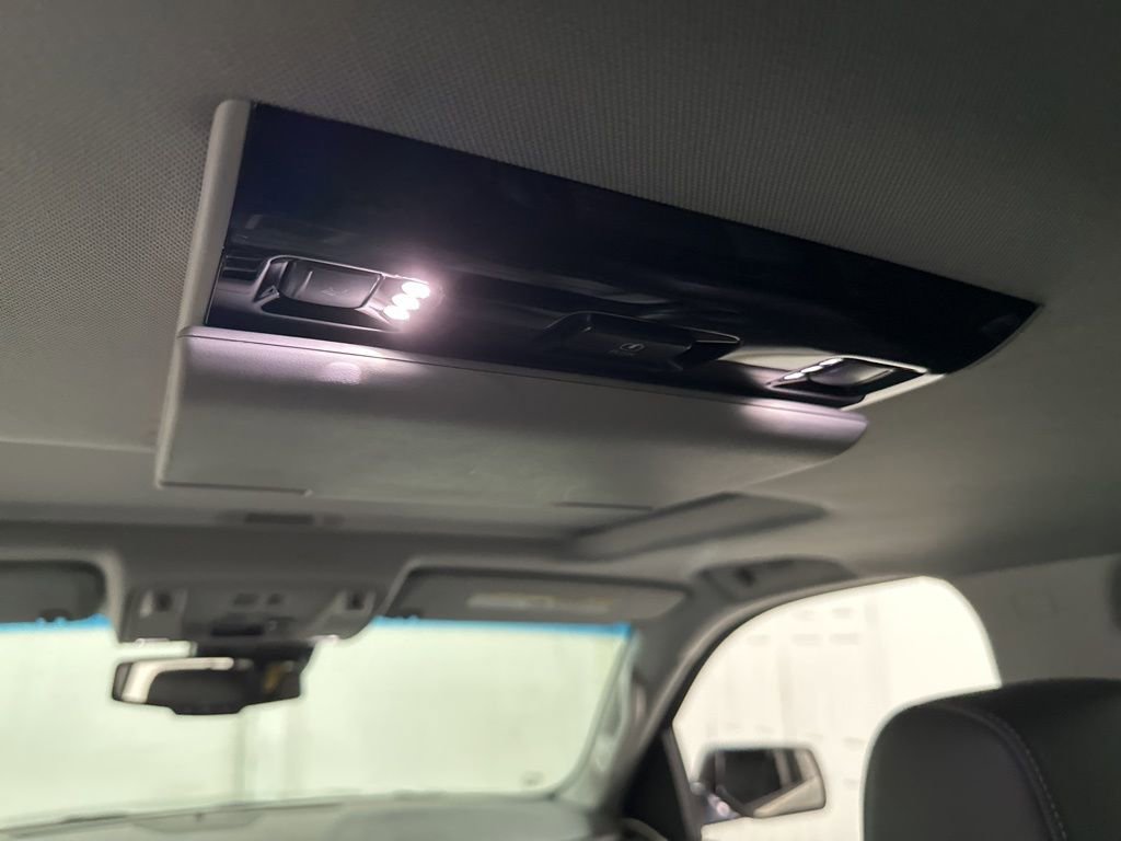 Used 2018 GMC Yukon Denali w/ Denali Ultimate Package image 63