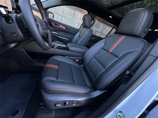 New 2026 Chevrolet Traverse RS image 19