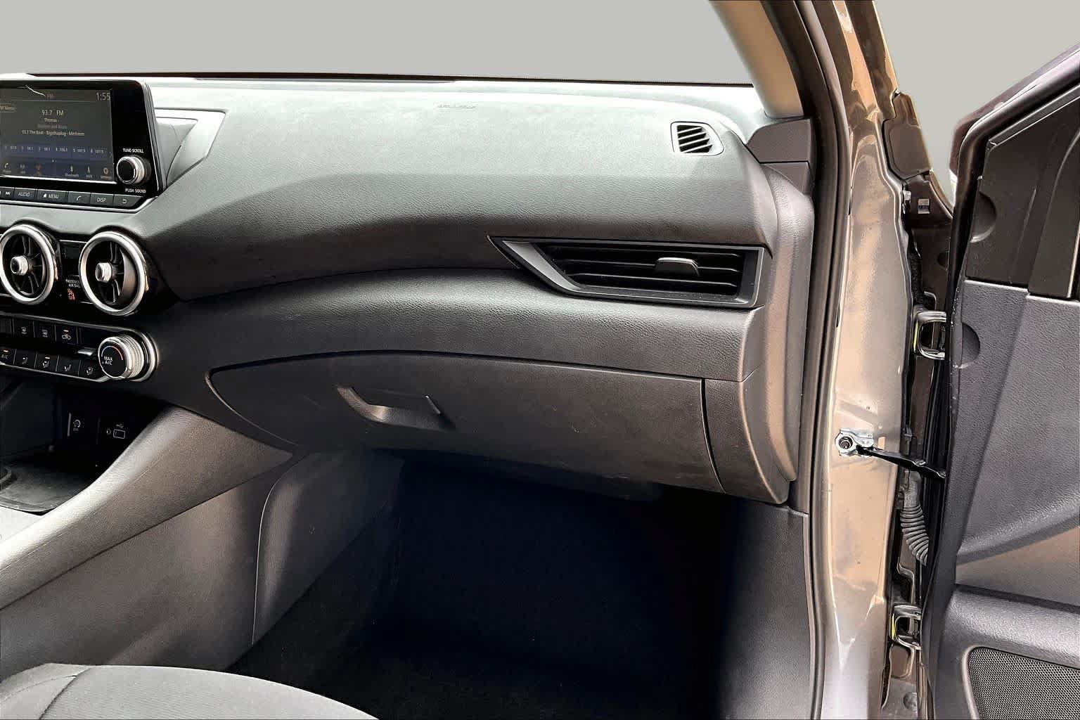 Used 2025 Nissan Sentra S FWD image 18