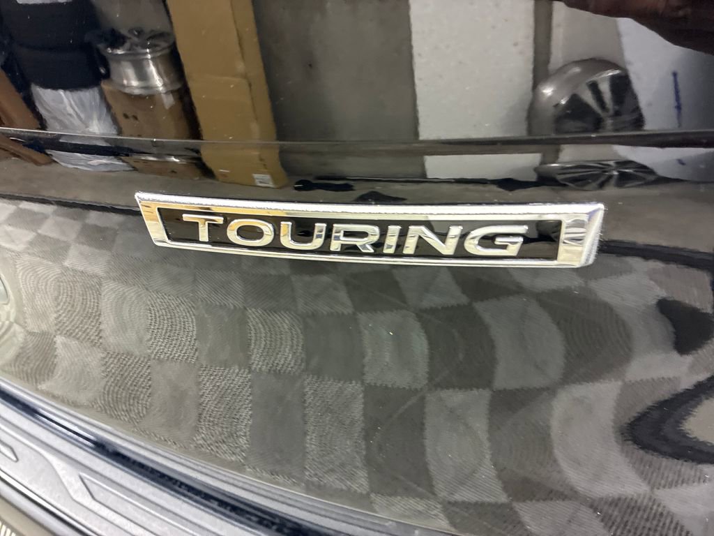 Certified 2025 Subaru Forester Touring w/ Protection Package AWD/4WD image 12