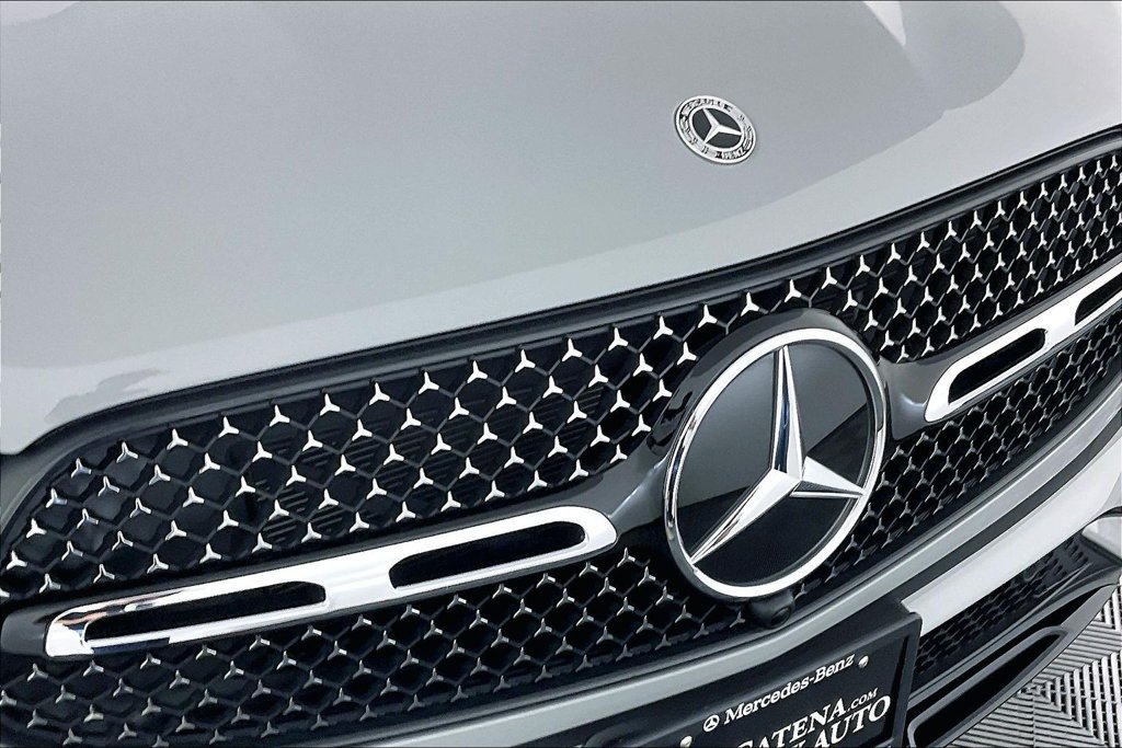 Certified 2025 Mercedes-Benz GLC 350e 4MATIC image 22