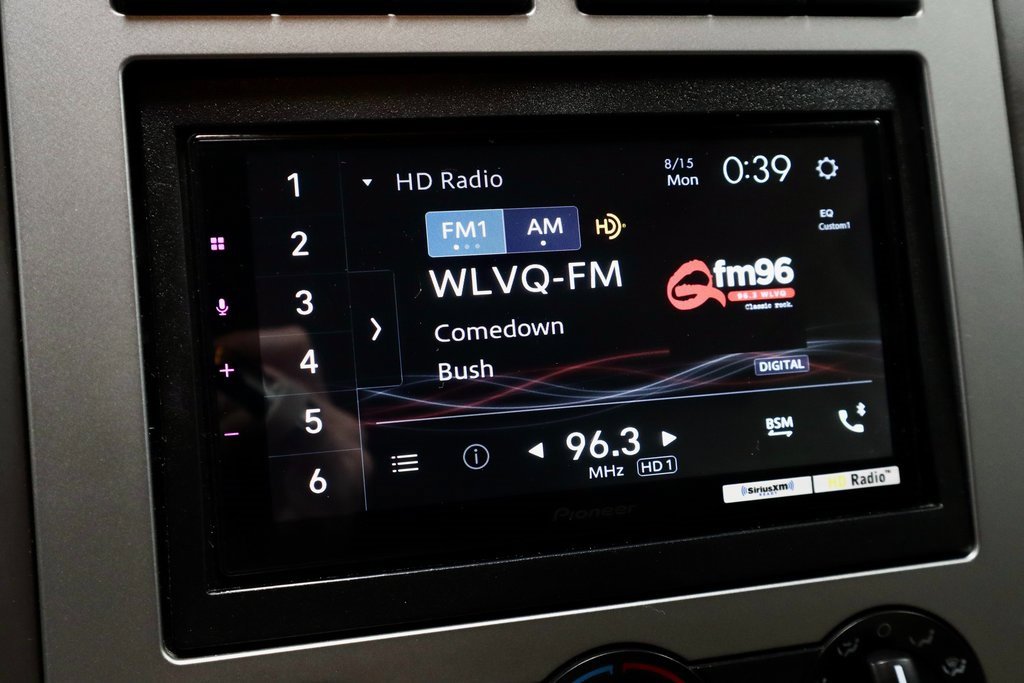 Used 2011 Ford Expedition EL XLT image 34