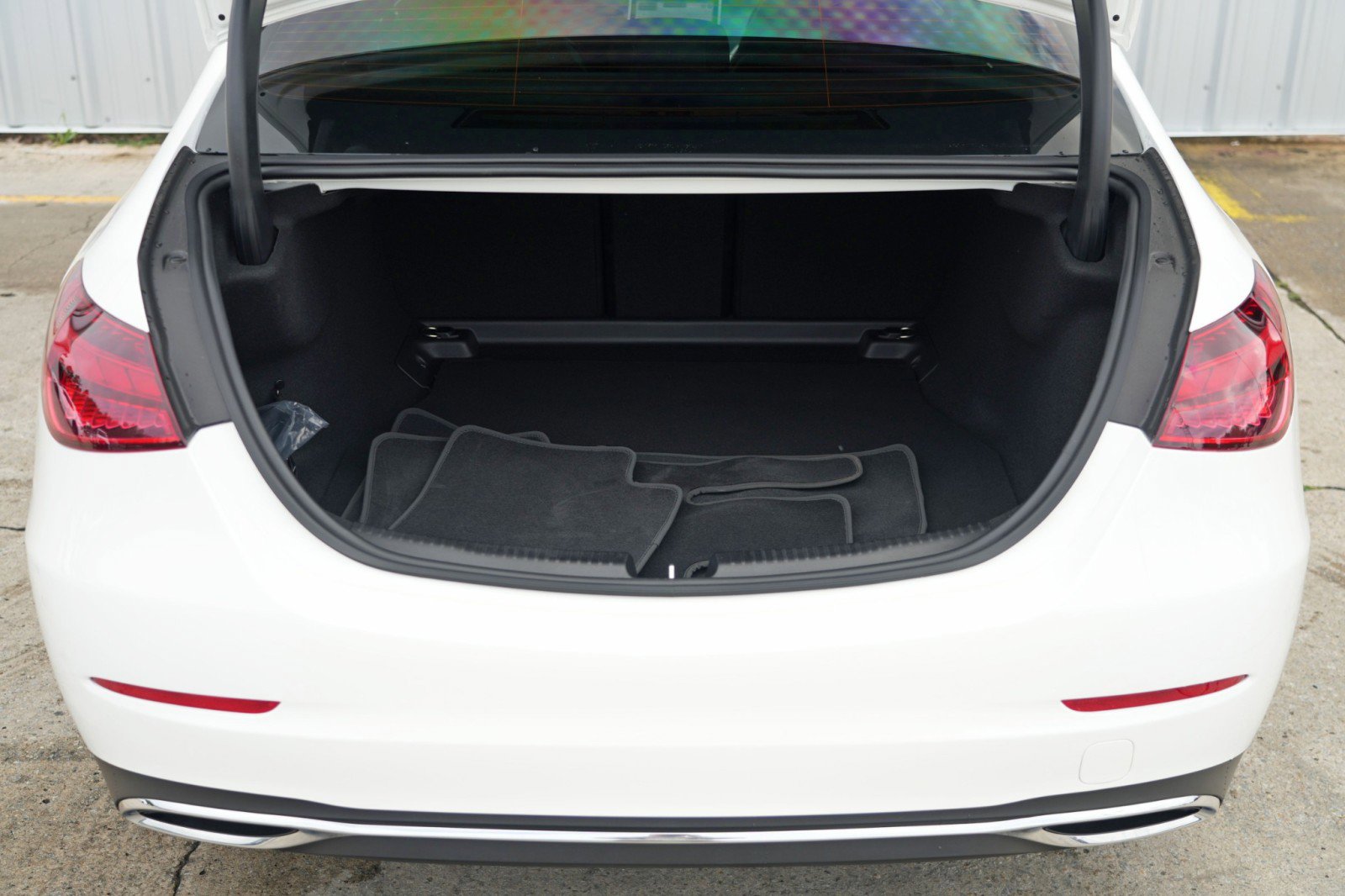 Used 2022 Mercedes-Benz C 300 Sedan image 9