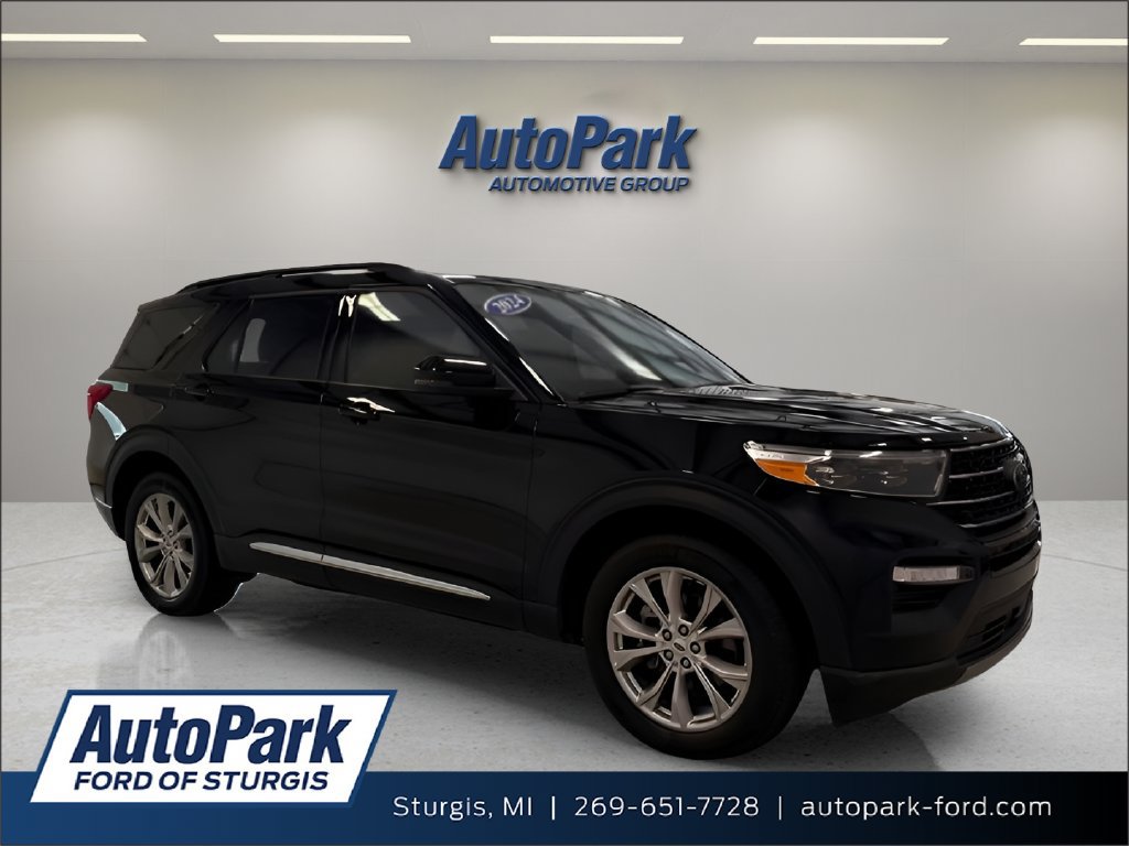 Used 2024 Ford Explorer XLT w/ Equipment Group 202A AWD/4WD image 1